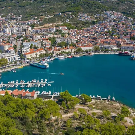 Alen Appartement Makarska