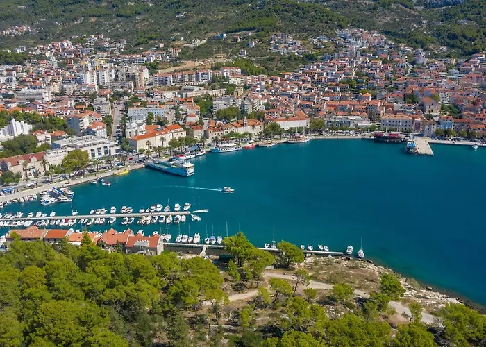 Alen Apartment Makarska